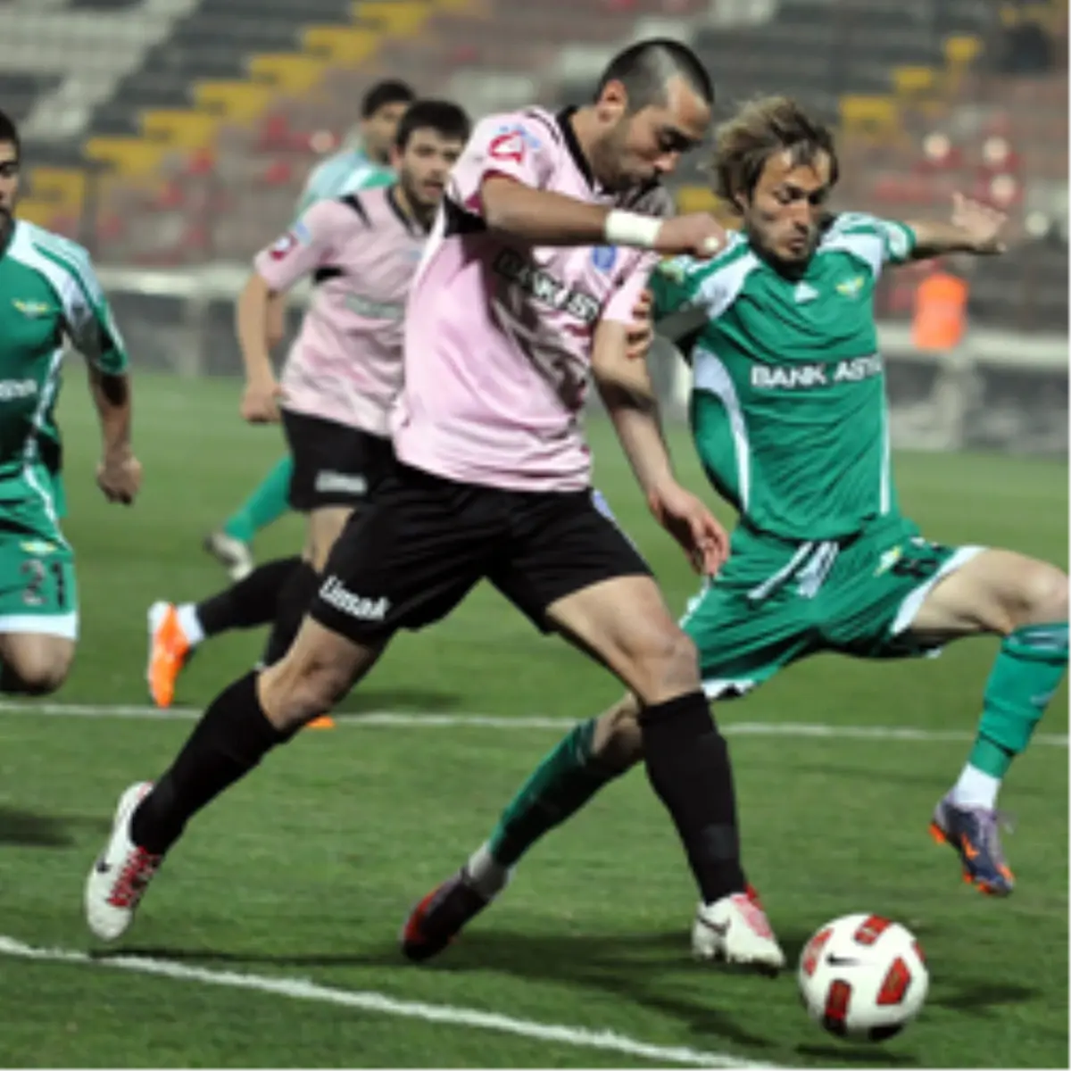 Gaziantep Büyükşehir Belediyespor - Akhisar Belediye Gençlikspor: 2-0