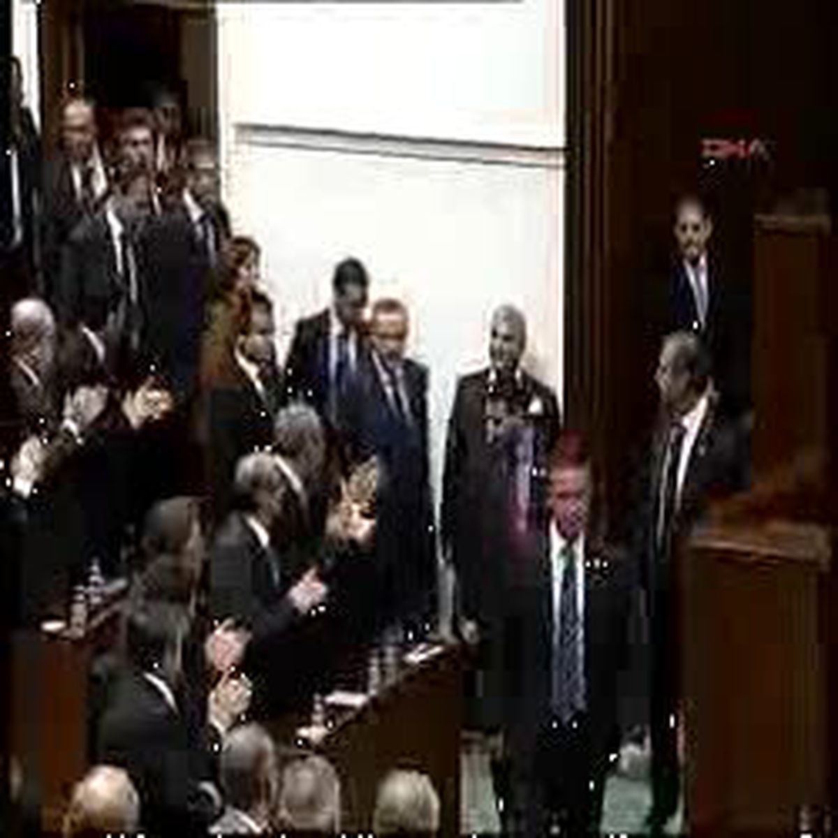 Batıya Milli Marş İle Gönderme