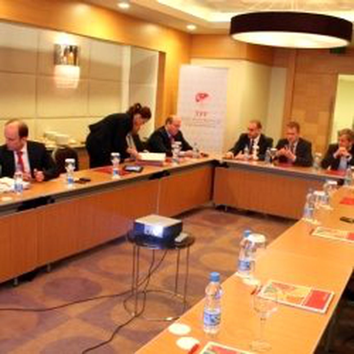 Futbol Federasyonu Yönetimi Antalya'da Toplandı