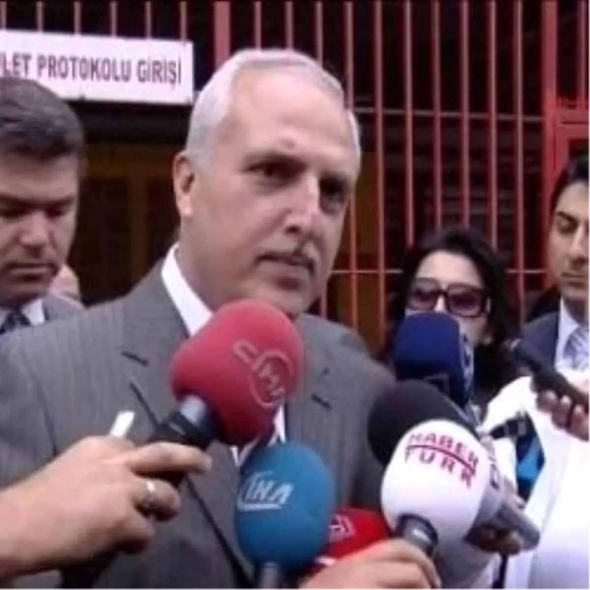 Kalaşnikof Yanıltıcı Olabilir