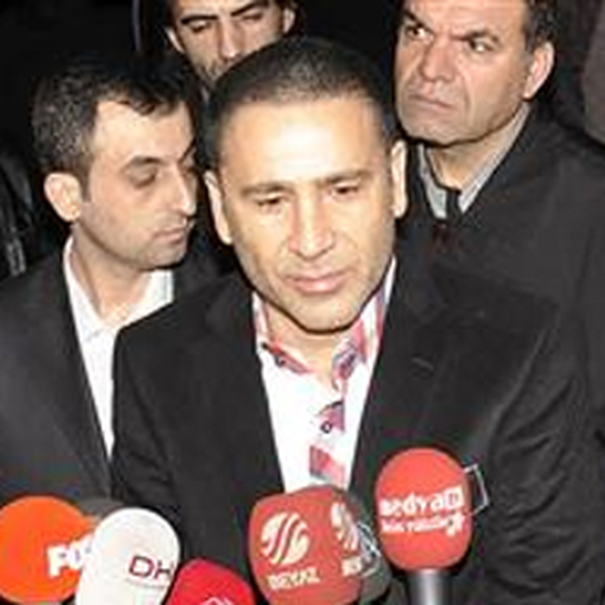 "Onlardan Şüpheleniyoruz"