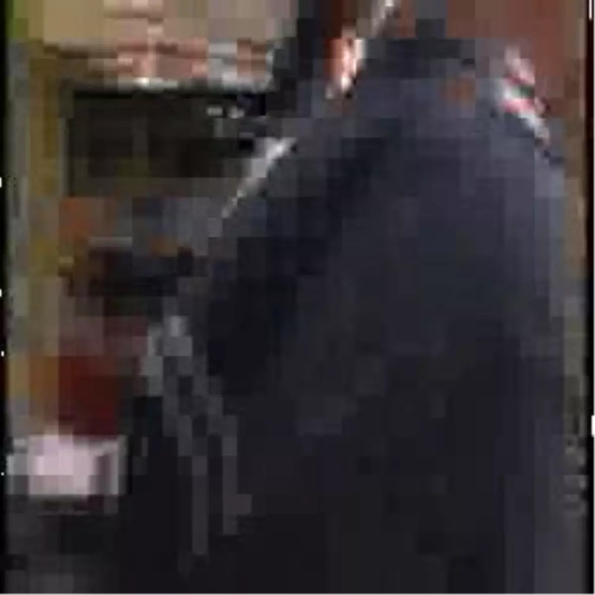 Bankada Yürek Hoplatan An