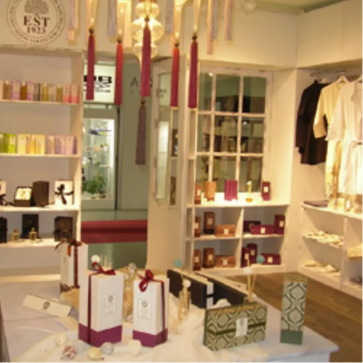 Eyüp Sabri Tuncer, Cosmoprof Bologna 2011 Kozmetik Fuarı\'nda