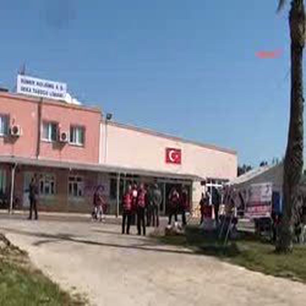 Libya''dan 64 Kişi Mersin''e Gemi İle Geldi