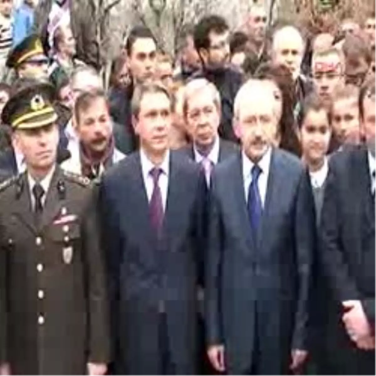 Camide Mevlid Dinledi