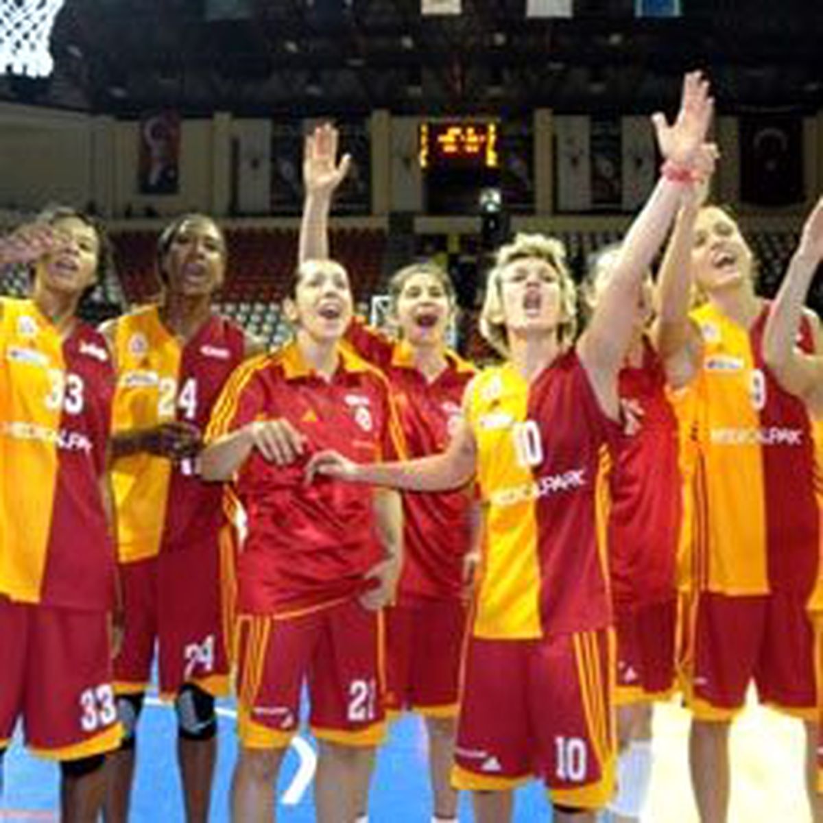 Galatasaray Medıcal Park Deplasmanda Güldü