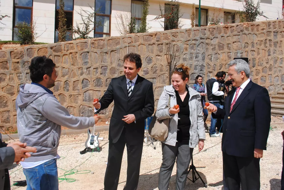 Gazikent Üniversitesi’nde Nevruz Coşkusu