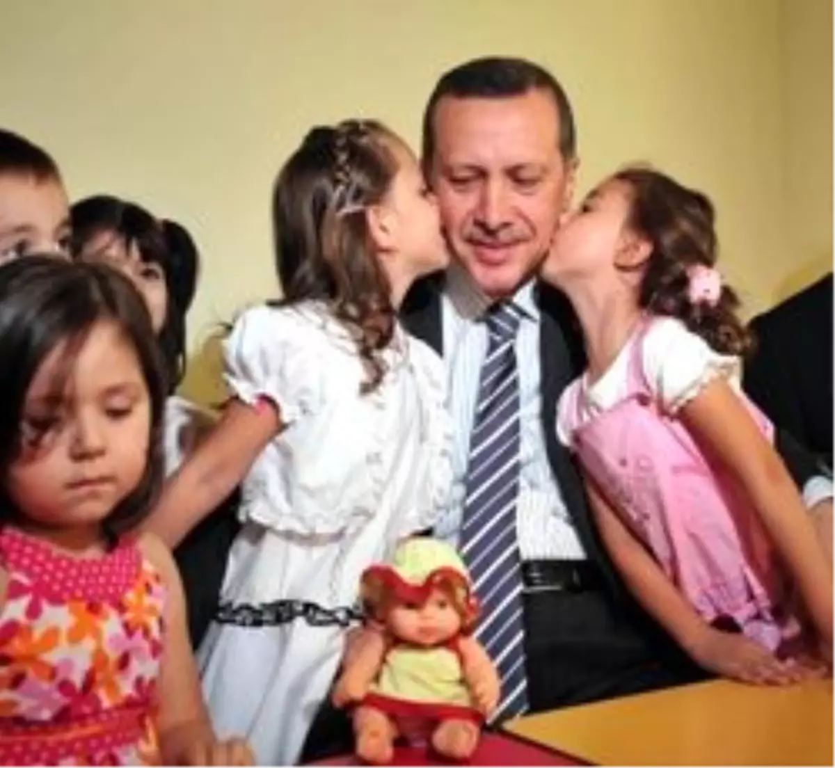 "Sarı-Lacivertli Hediye Verin"