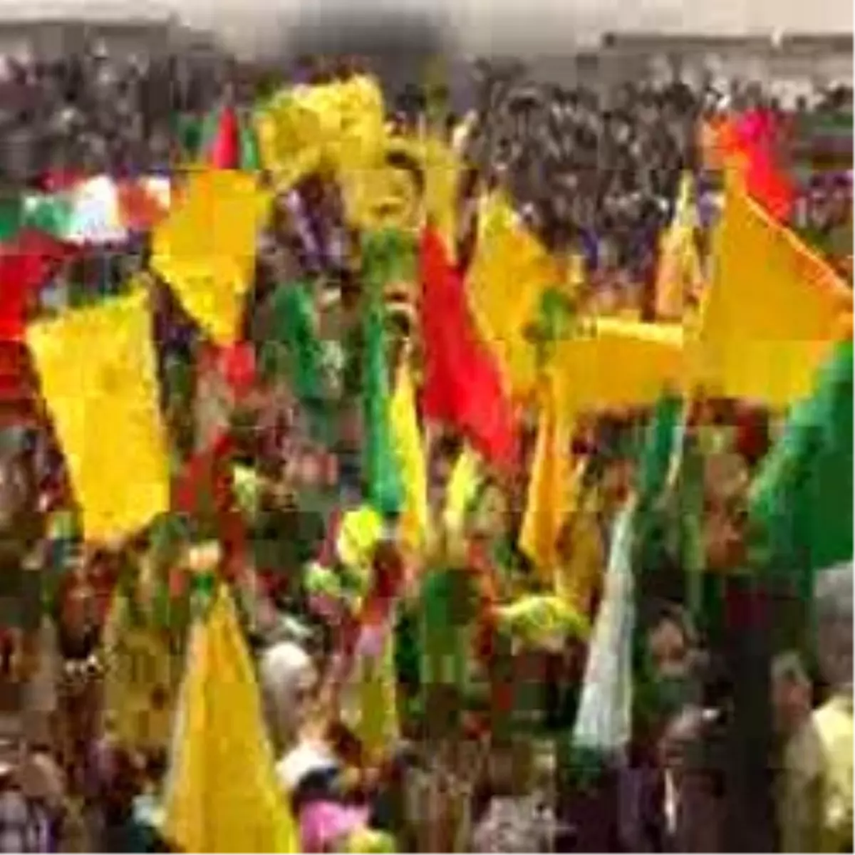 Yüksekova\'da Nevruz Kutlamaları