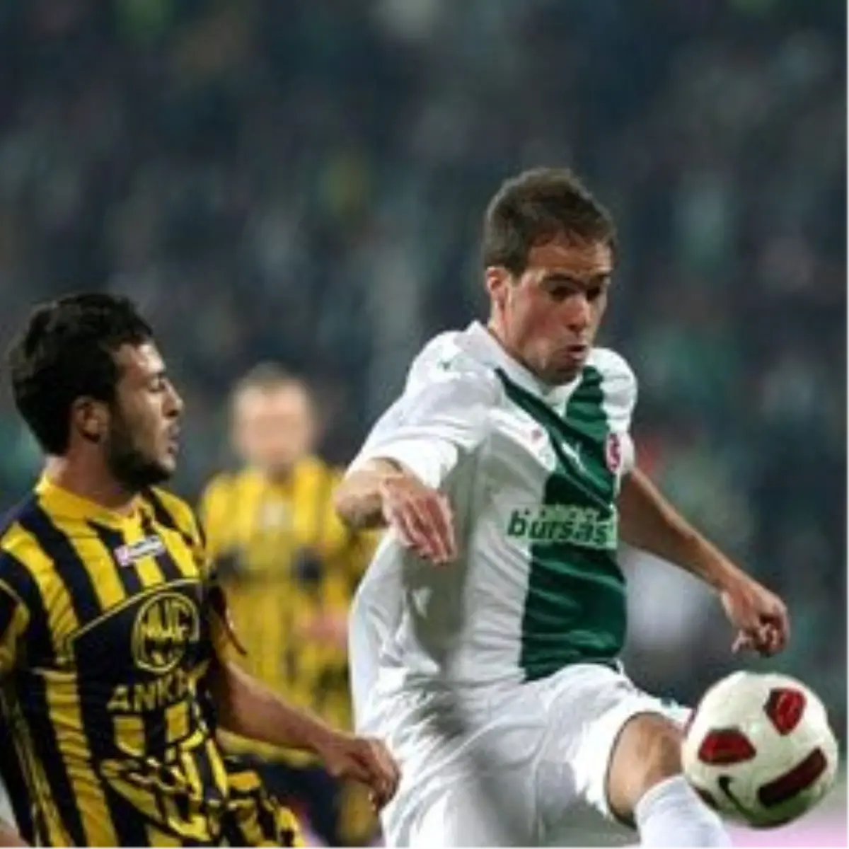 Bursaspor-Ankaragücü Kadrolar Ve Notlar