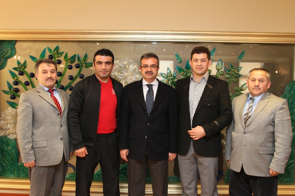 Güreş Sporu Gebze'de Yaşayacak