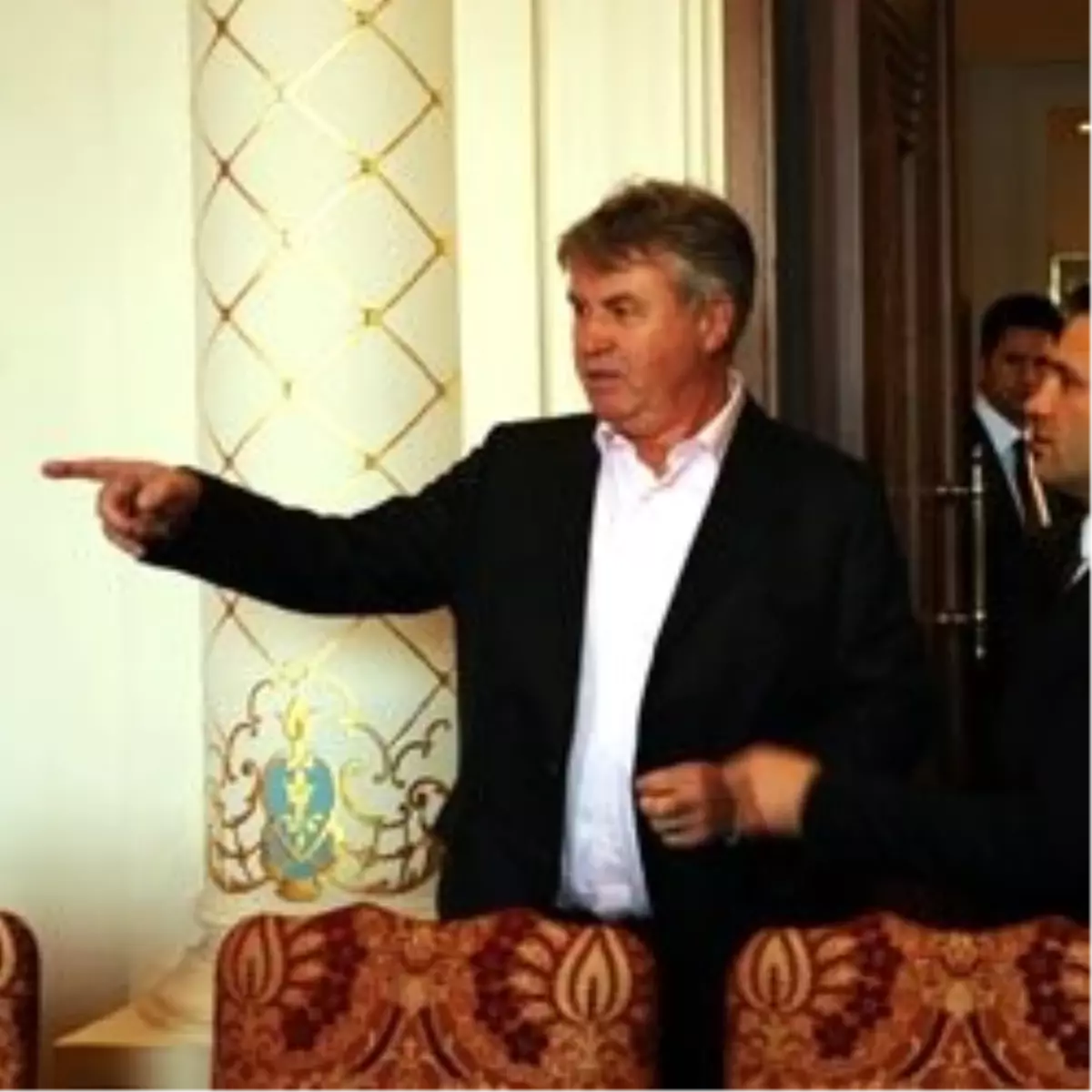 Hiddink: "Başkalarına Bağımlı Kalmayız"