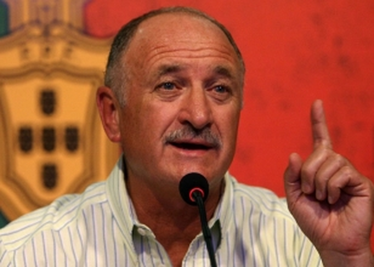 Scolari ve Bir Portekizli Daha!