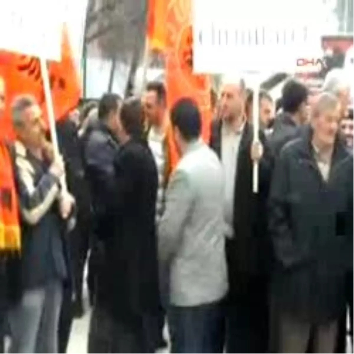 Kosova\'da EULEX Protesto Edildi