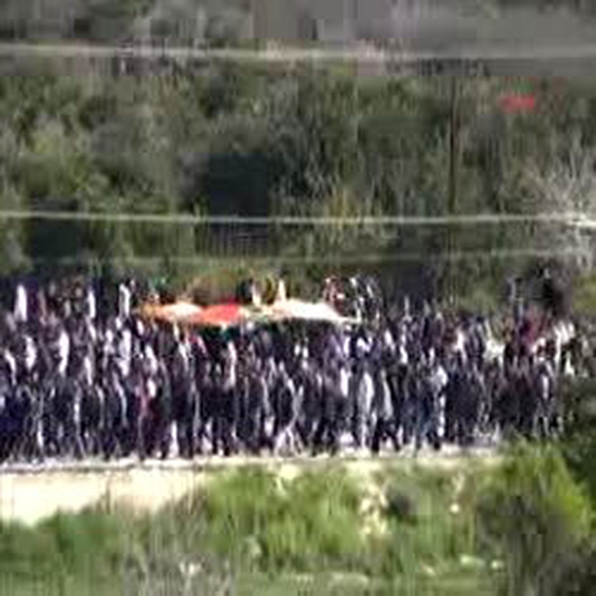 Terörist Cenazesinde Gövde Gösterisi