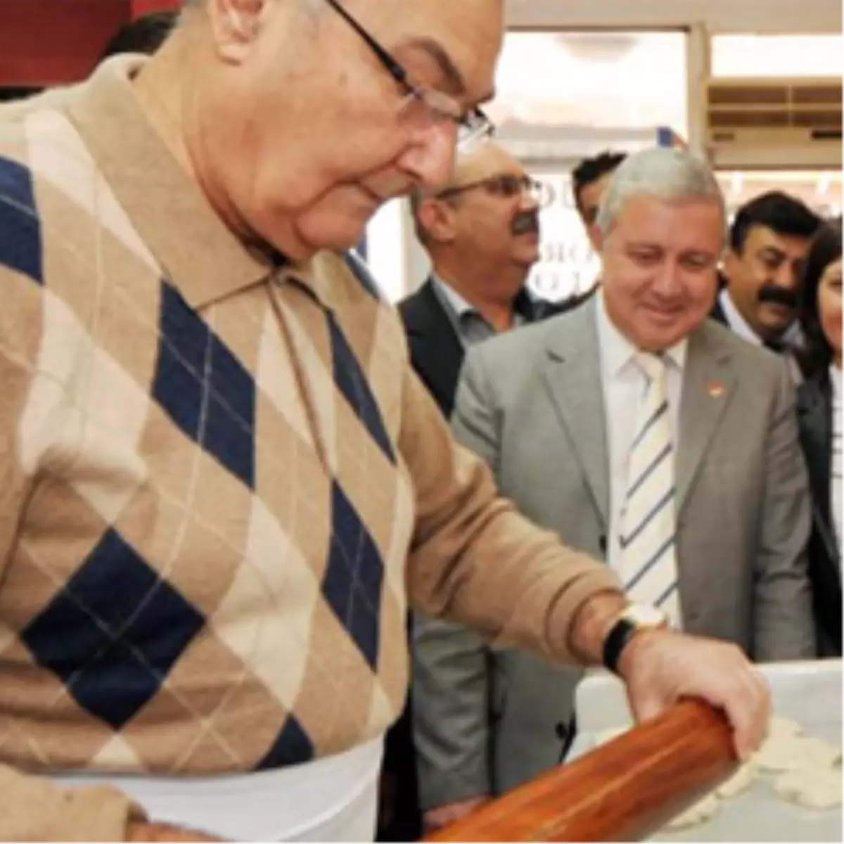 Baykal Börek Açtı