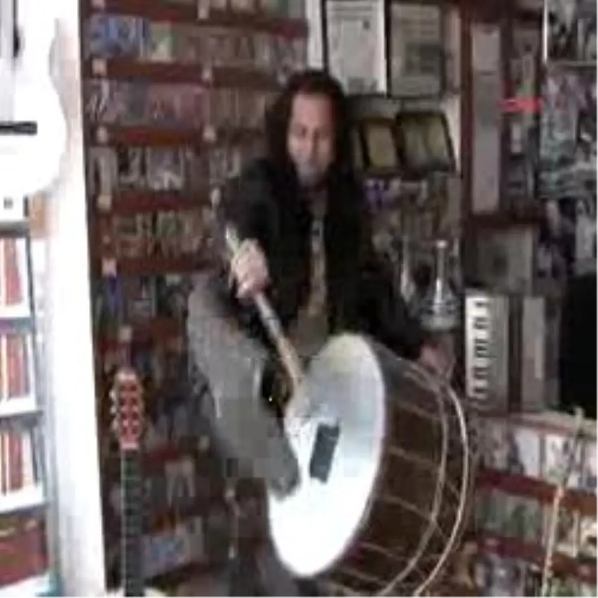 Uşak'ın Çılgın Davulcusu