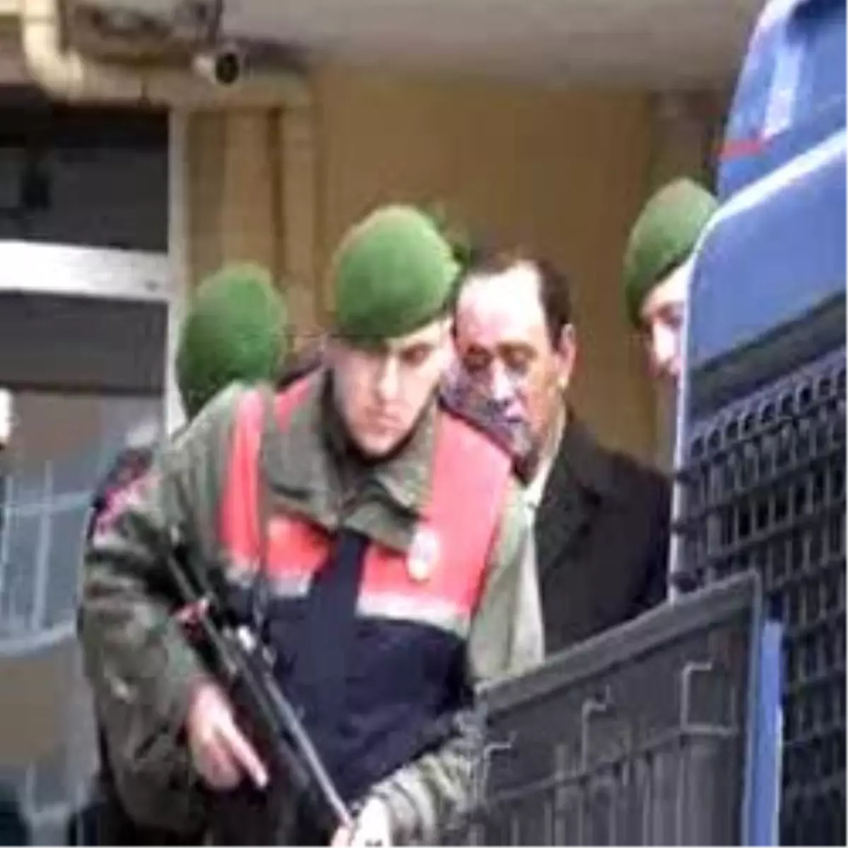 Alaattin Çakıcı, Hastaneden Nuriş\'e Mesaj Gönderdi