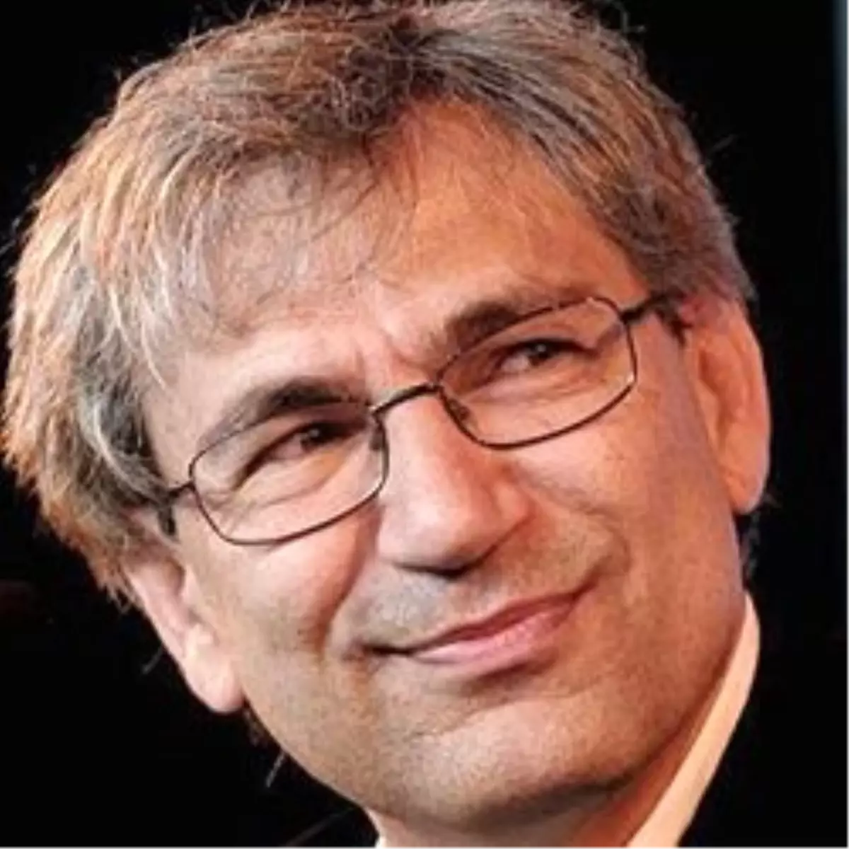 Ayaklanmalardan Dolayı Çok Mutlu