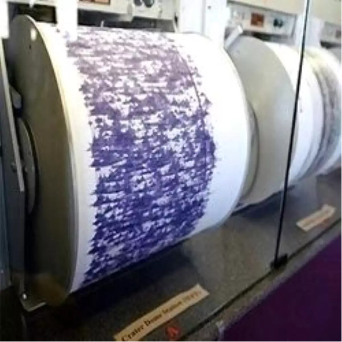 Marmara\'nın Dibine Deprem İstasyonu