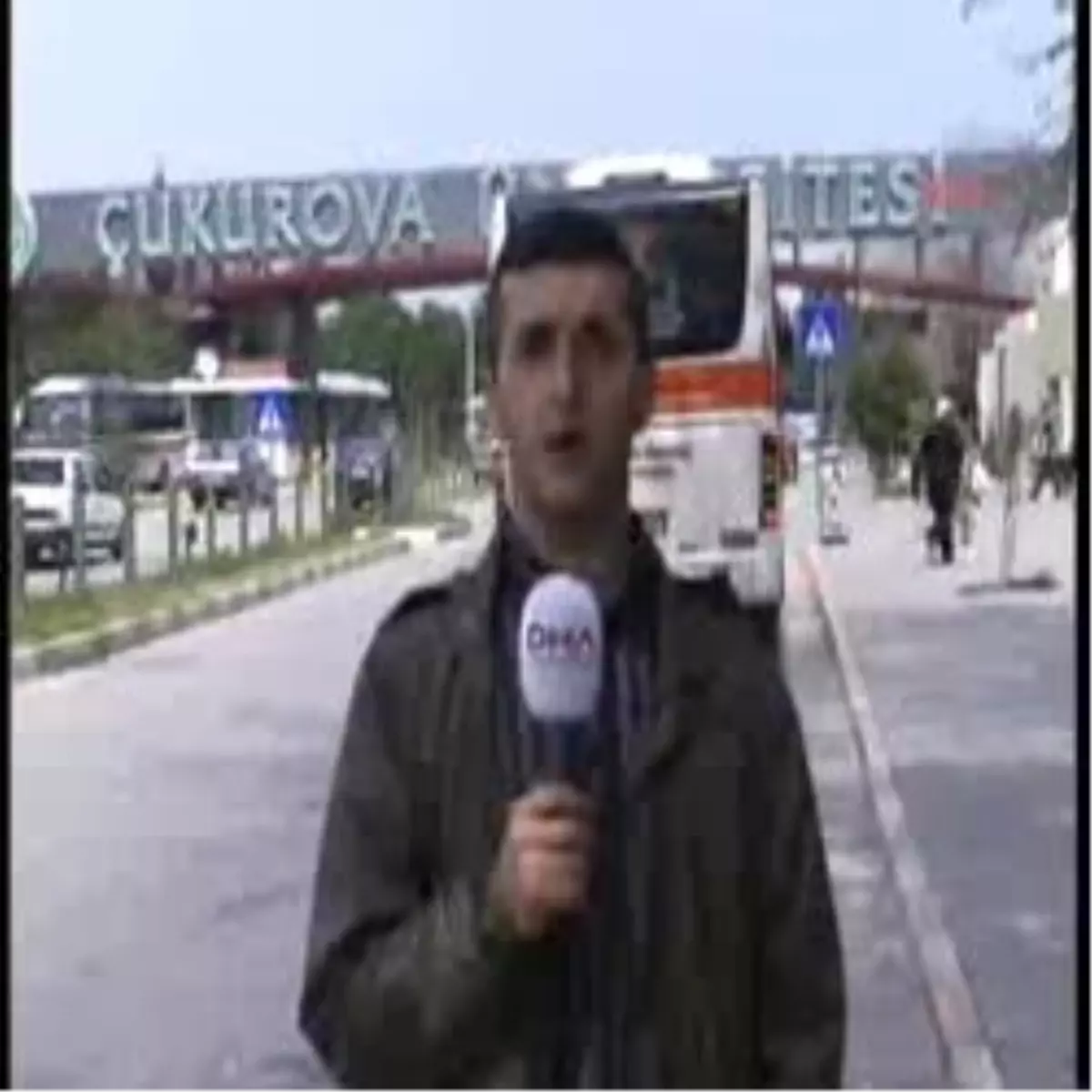 İlahiyatçı Doç.Dr. Albayrak\'ın Evinde Arama