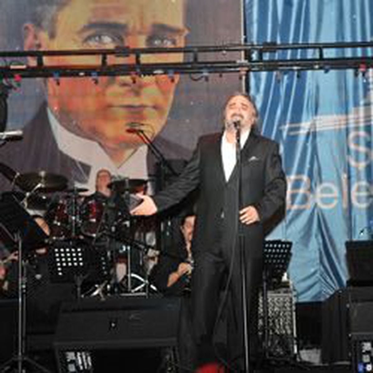 Şişli Belediyesi’nden Kamil Sönmez’e Vefa