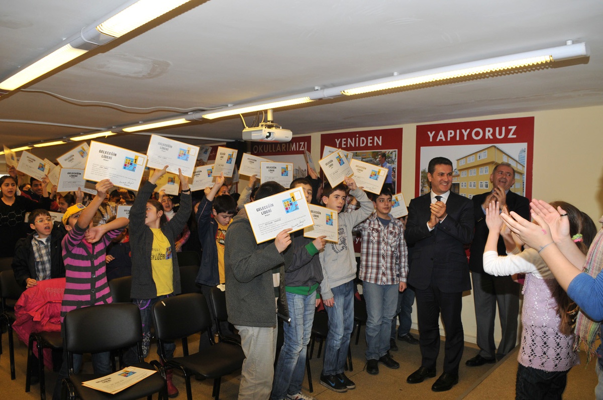 Geleceğin Liderleri Sertfikalarına Kavuştular