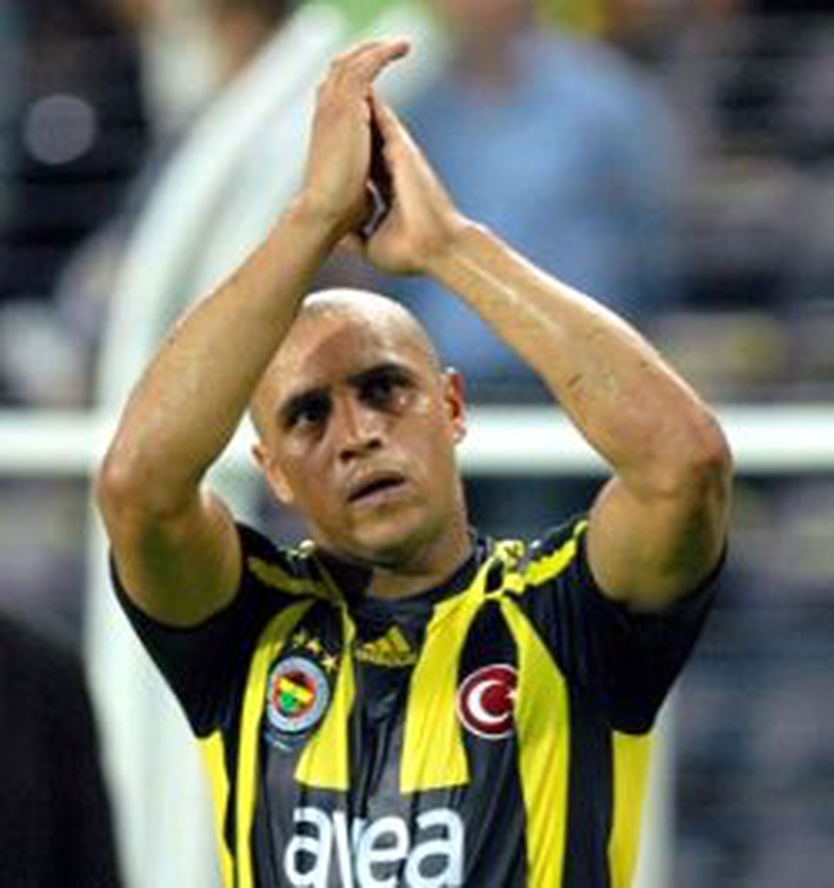 Roberto Carlos Fenerbahçe'ye Yardımcı Antrenör Olmak İstiyor