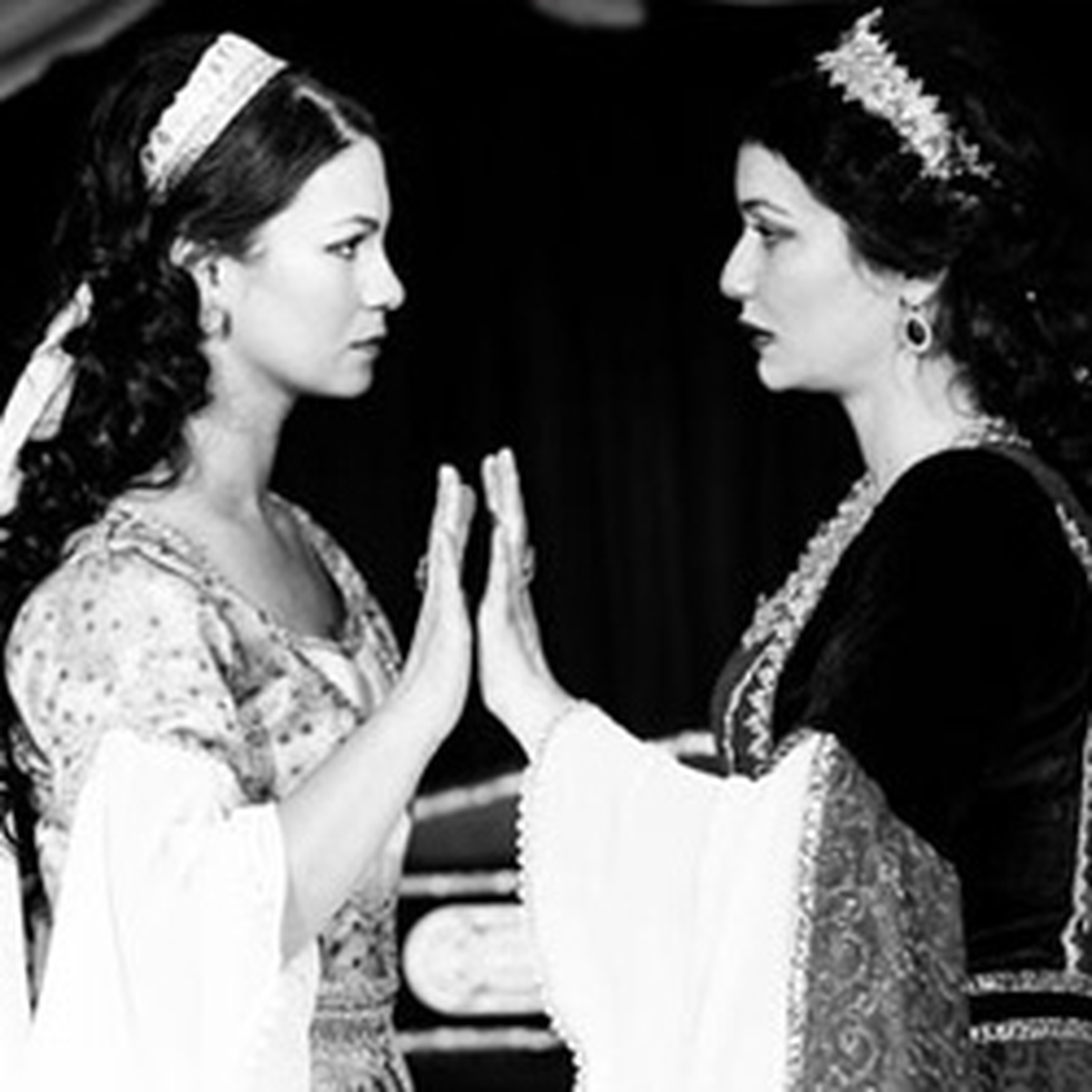 Gayri Resmi Hürrem İstanbul'da
