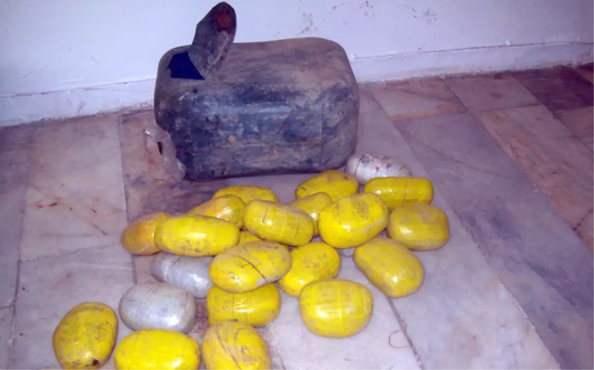 Başkale\'de Esrar Operasyonu