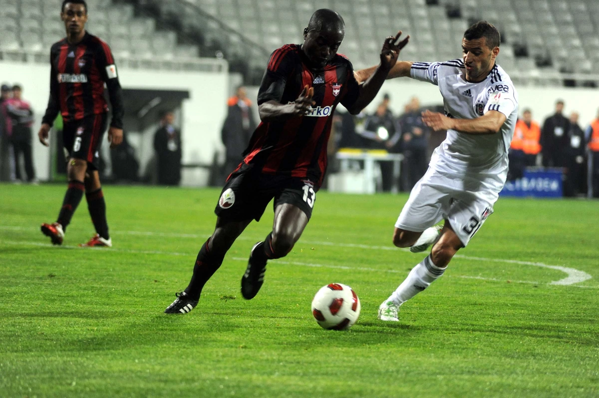 Beşiktaş, Final Kapısını Araladı