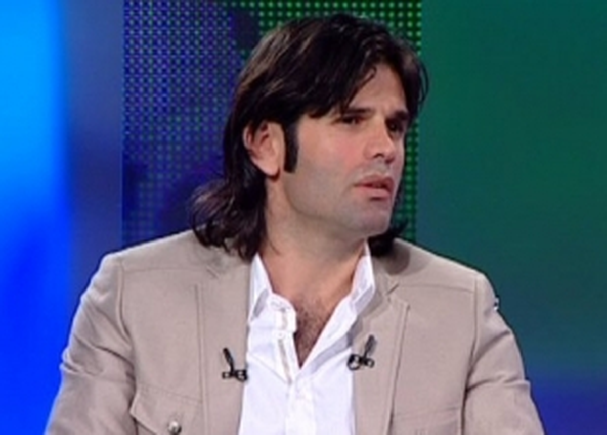 'Quaresma Necip'e Yumruk Atsaydı...'