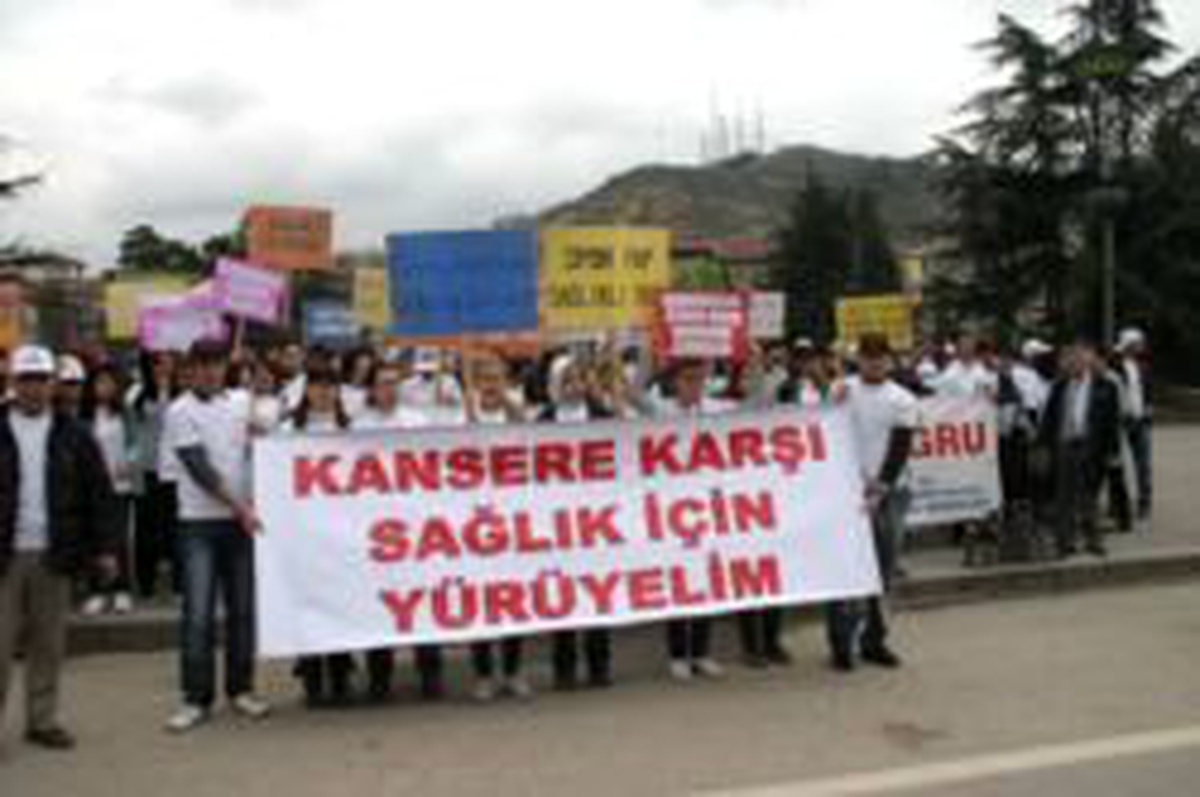 Kansere Karşı Bilinçlendirme Yürüyüşü