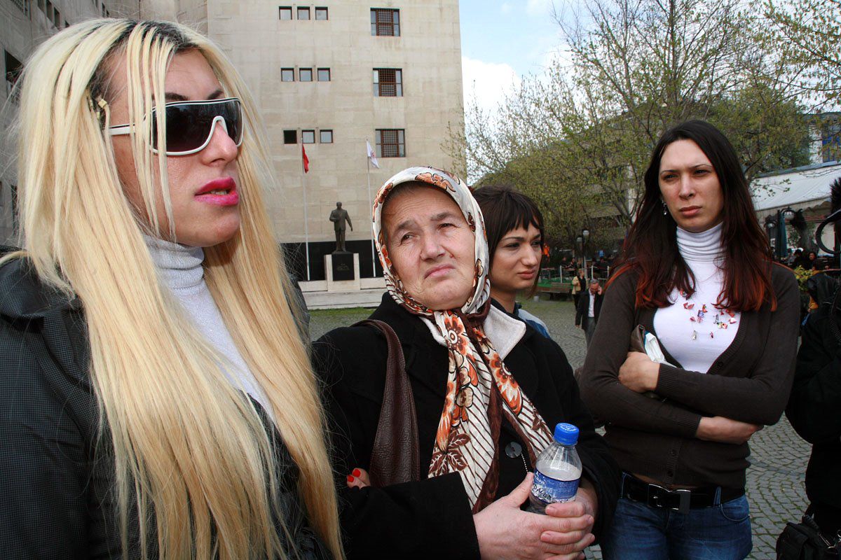 Travesti İrem'in Katiline 28 Yıl 4 Ay Hapis Cezası