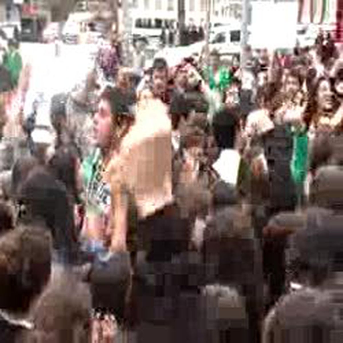 Balıkesir\'de Liselilerden YGS Protestosu