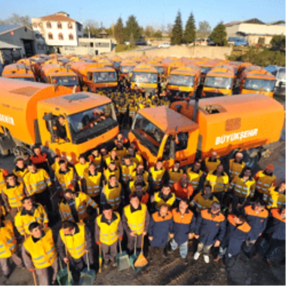 Büyükşehir Bahar Temızliğine Başladı