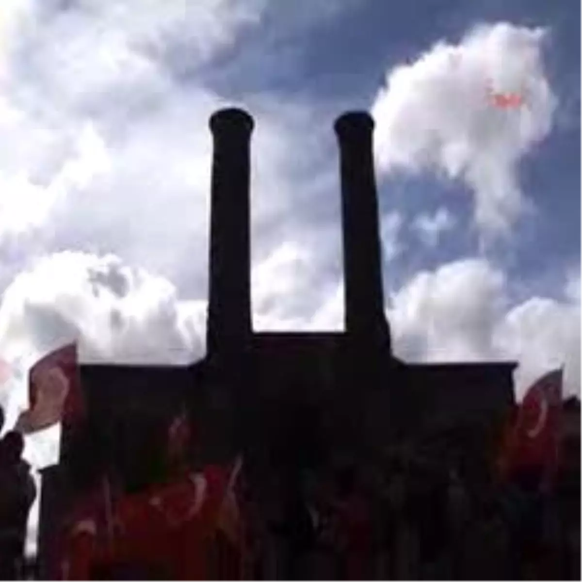 Pasinler\'de Öğretmene Saldırı