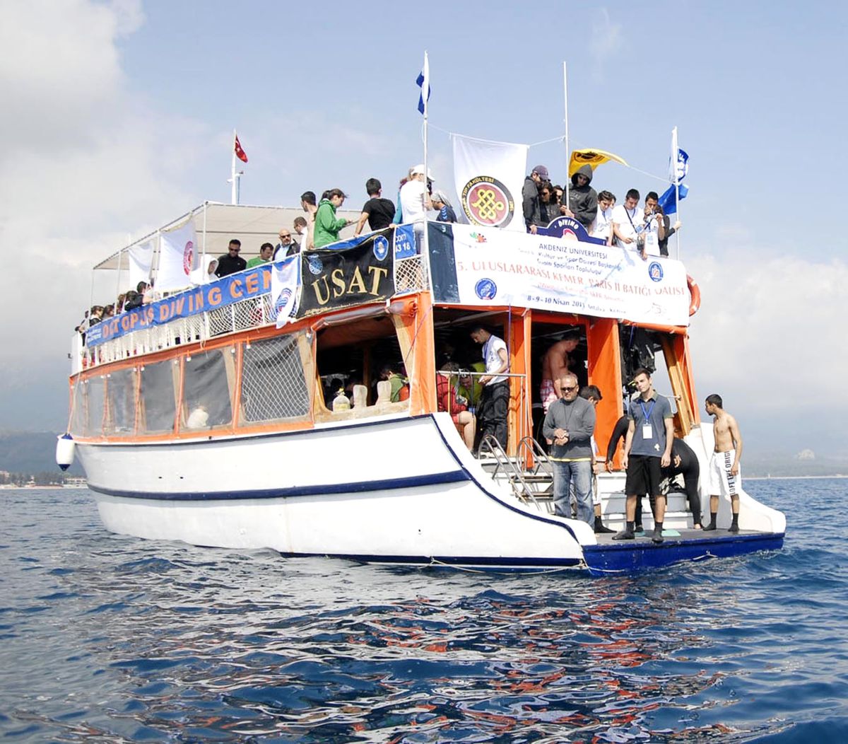 Üniversiteliler Paris 2 Batığına Daldı