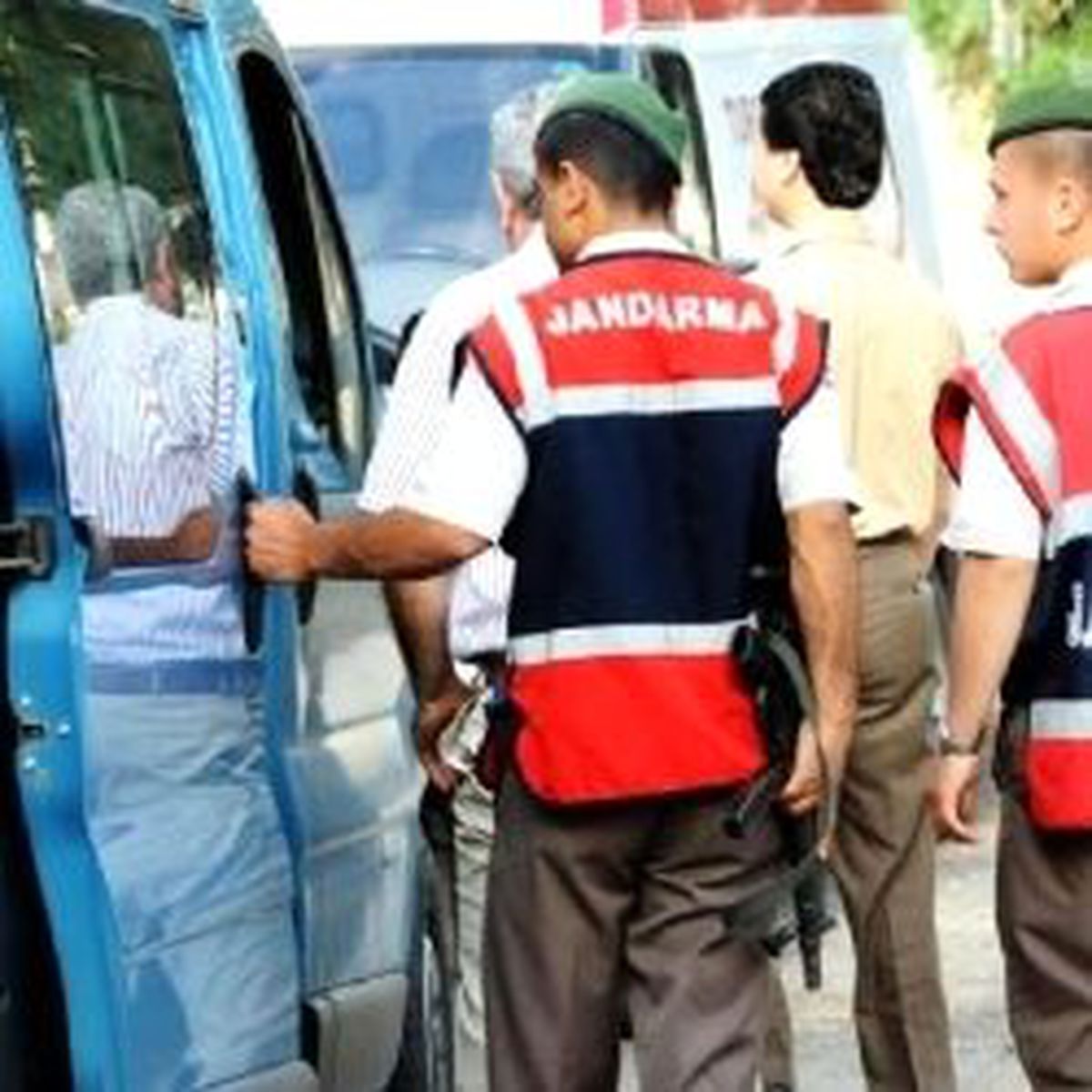 Viranşehir'de 3 PKK Yandaşı Tutuklandı