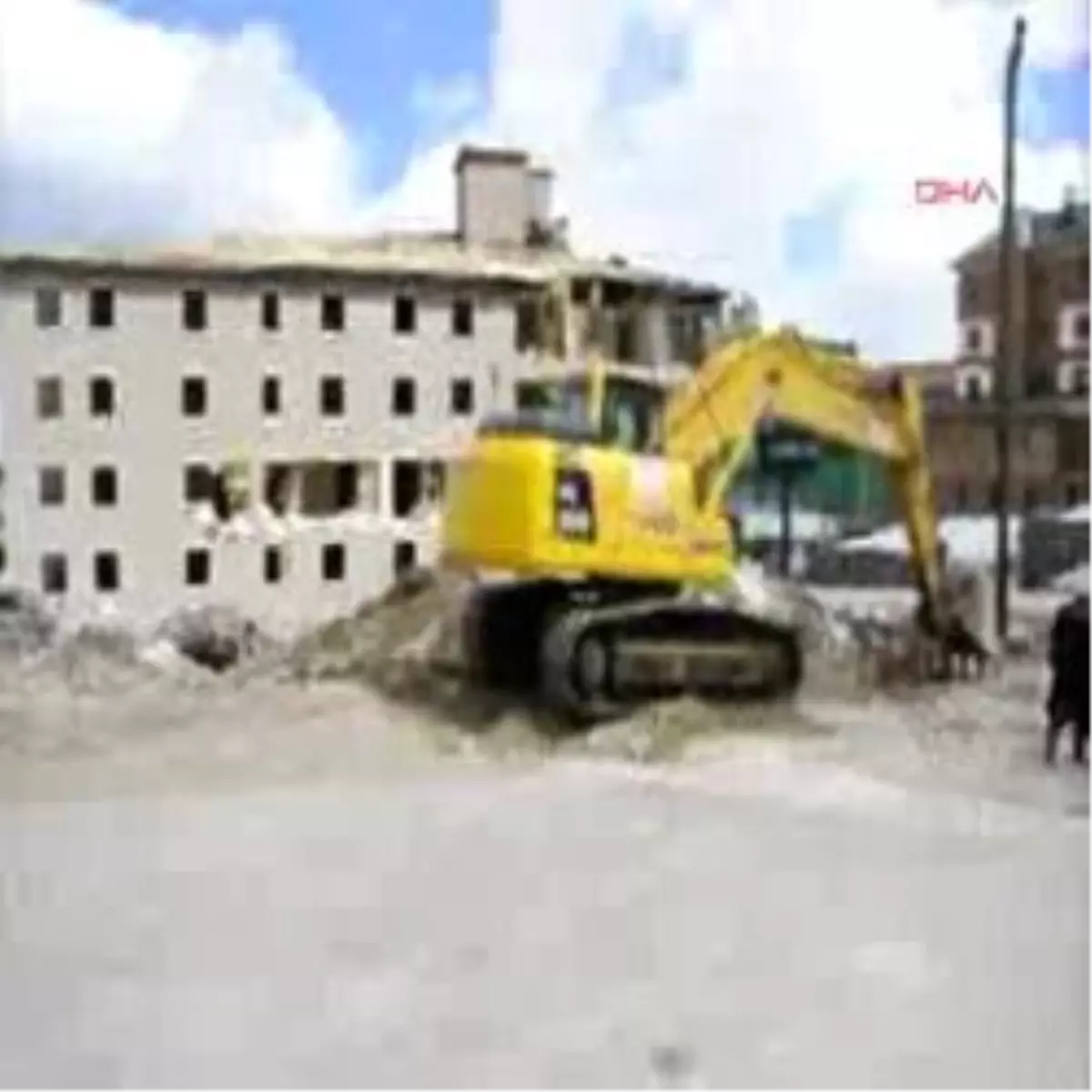 Uludağ'da Yıkımlar Başladı