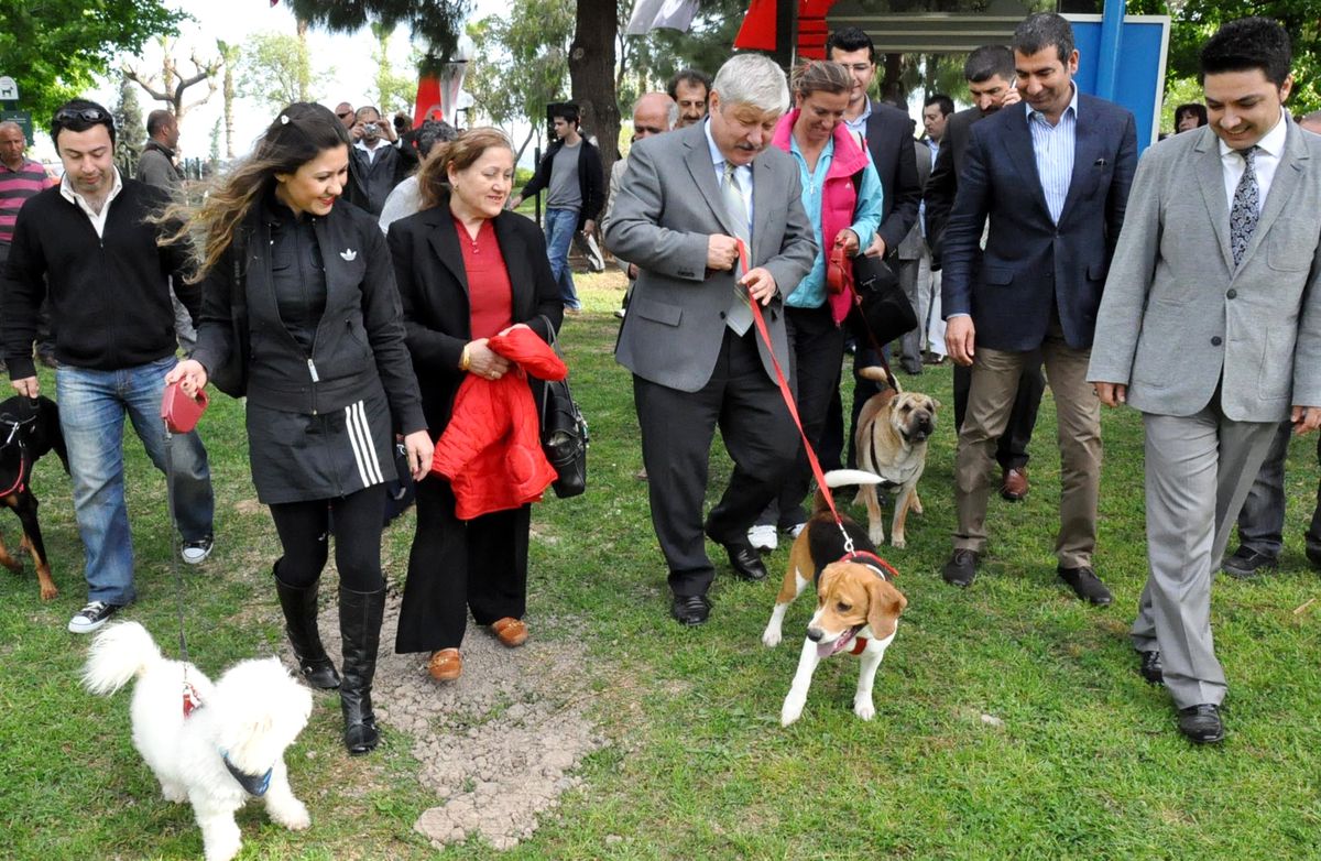 Antalya'nın İkinci Köpek Parkı Açıldı