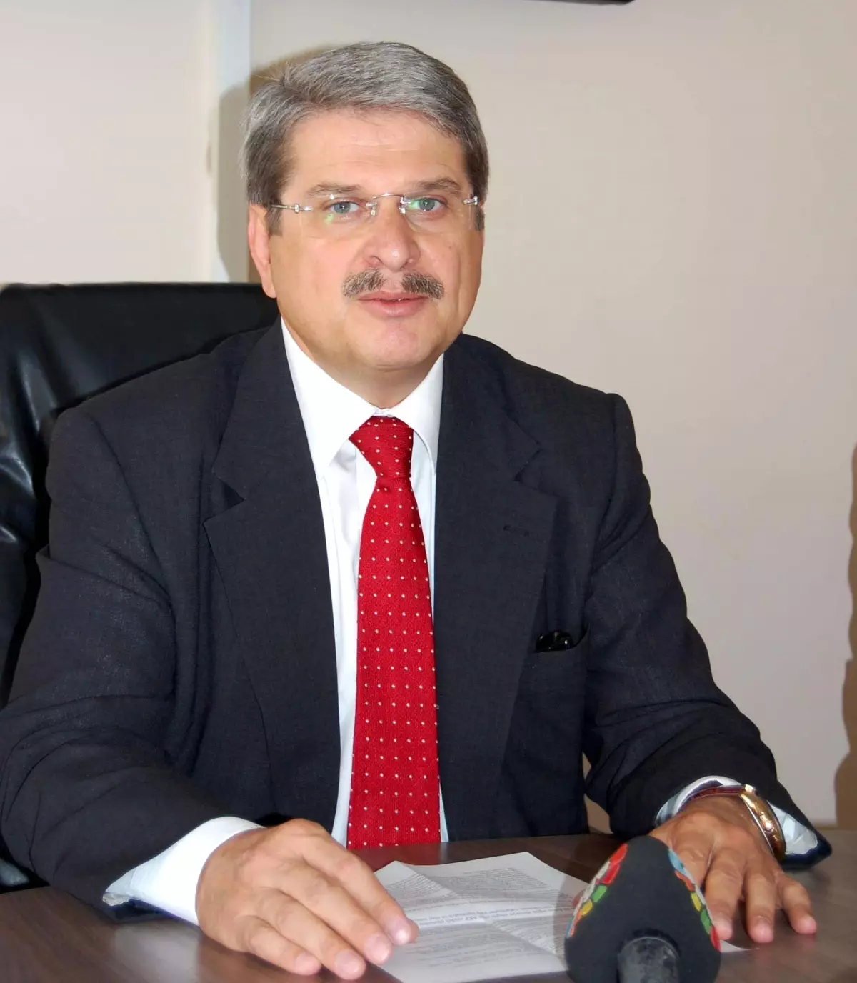 Dr Aytun Çıray, Sağ Gösterdi, Sol Vurdu