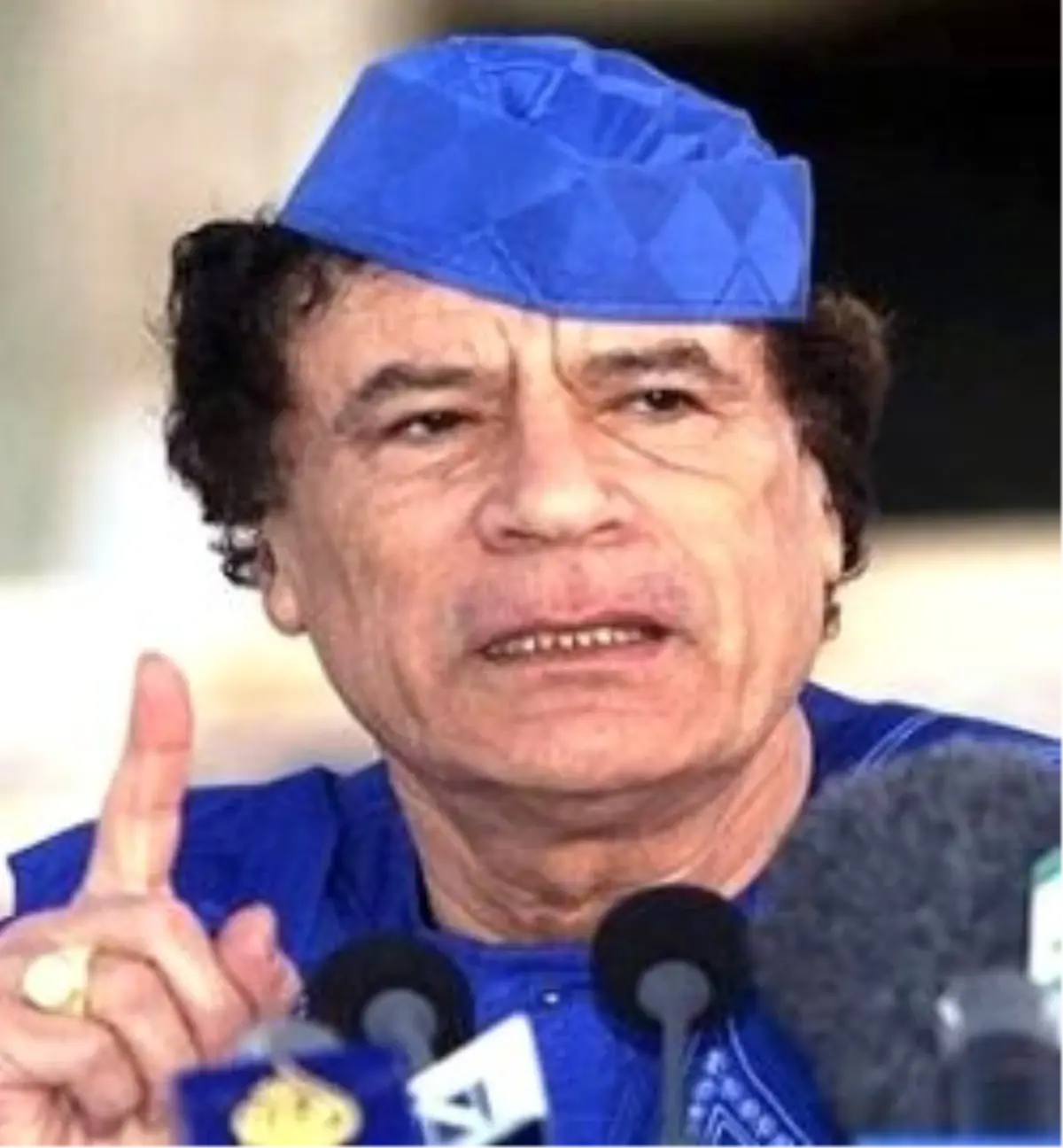 "Kaddafi Kuvvetleri 10 Bin Kişi Öldürdü"