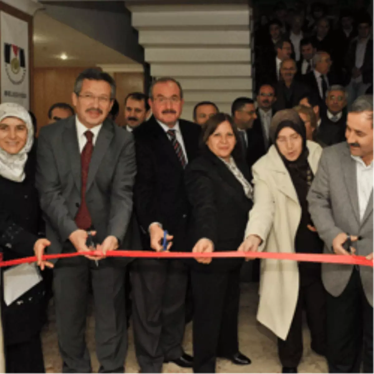 \'Sonsuz Evrende Bir Vav İle Bütünleşmek\' Sergisi Açıldı