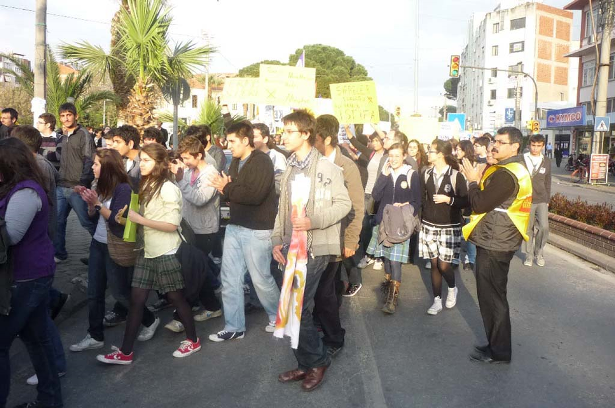 Ygs\'de Şifre Skandalı, Ödemiş\'te de Protesto Edildi