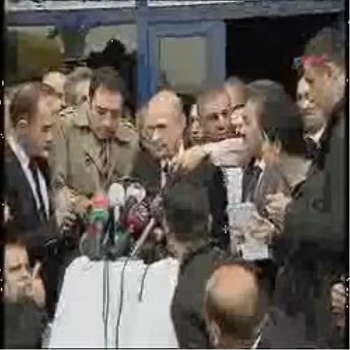 Bahçeli Konuşmayı Hırçın Buldu