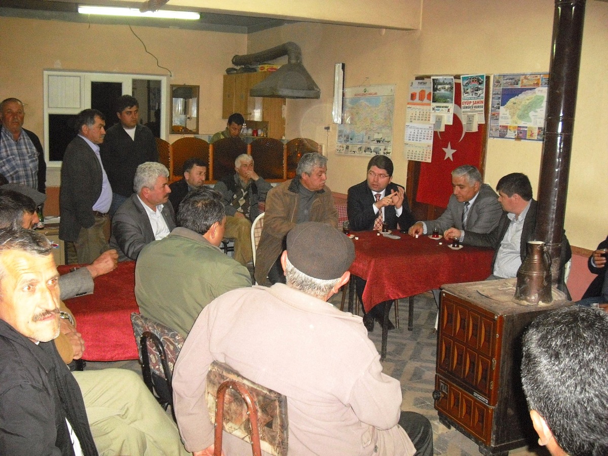 Ak Parti Milletvekili Adayları Tunç Va Kalay Köy Ziyaretlerine Başladı