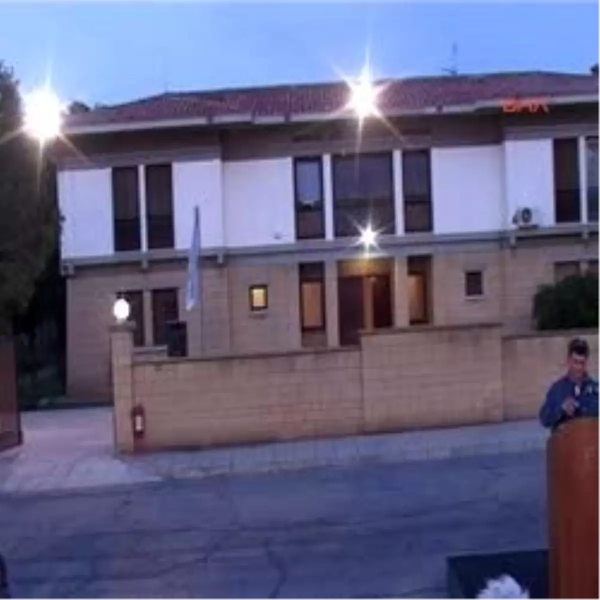 Kıbrıs\'ta Eroğlu Ve Hristofyas Çalışma Yemeğinde Buluştu