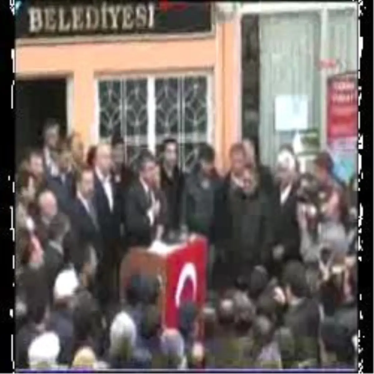 Ayhan Yılmaz: 'Kendi Kamerası Önünde Rüşvet Alan Bir Ahmak Olabilir Mi?'