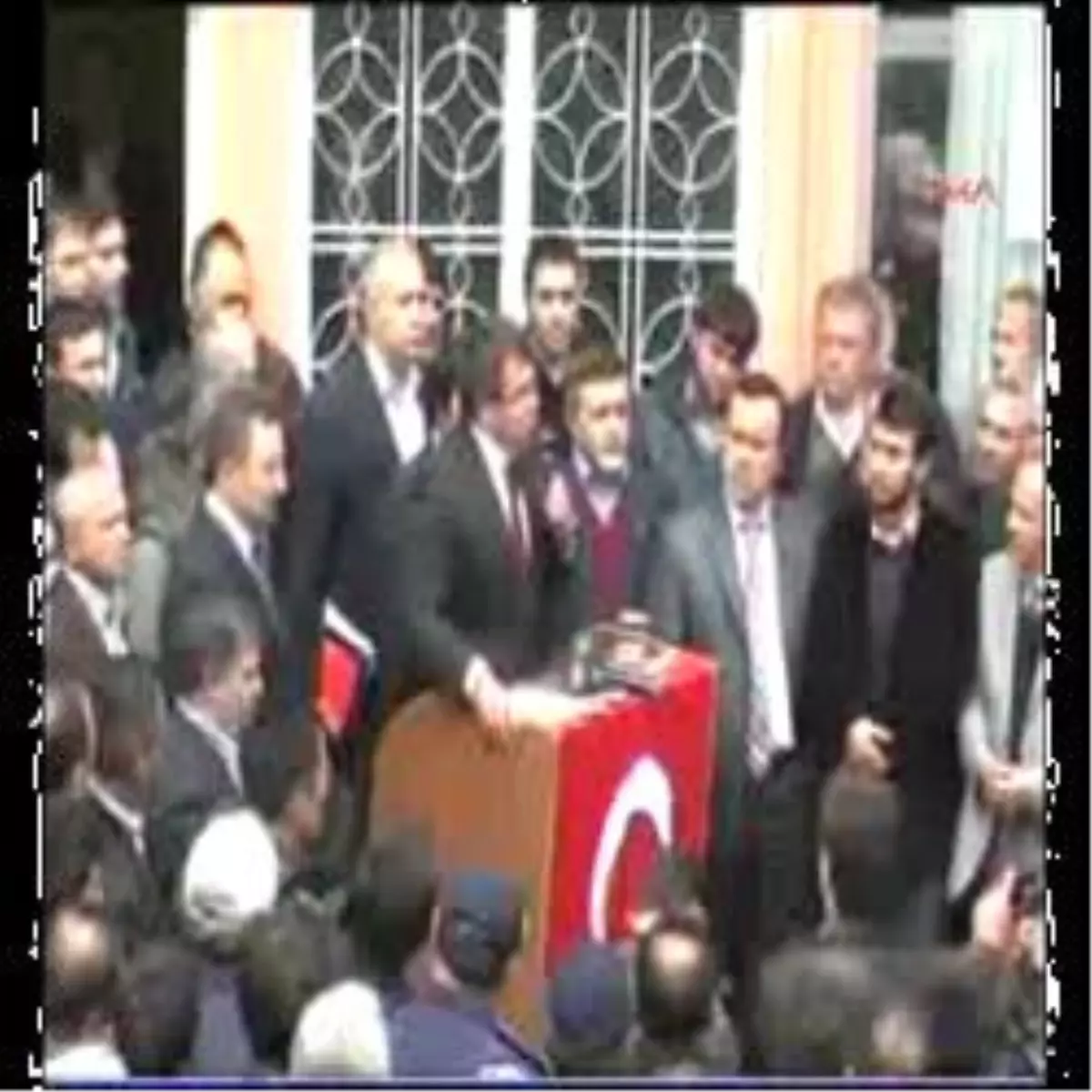 Yılmaz: Kendi Kamerası Önünde Rüşvet Alan Bir Ahmak Olabilir Mi?